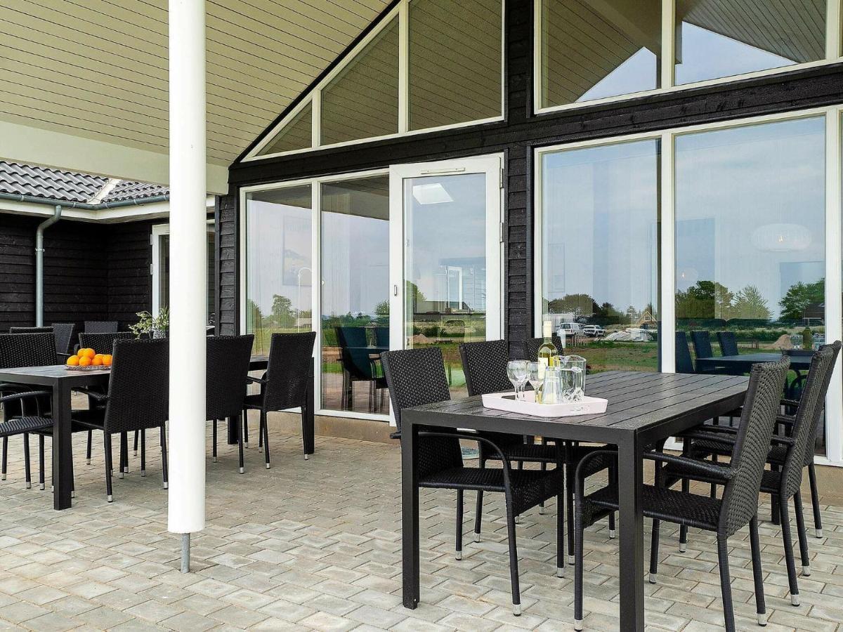 18 Person Holiday Home In Bogense Eksteriør bilde